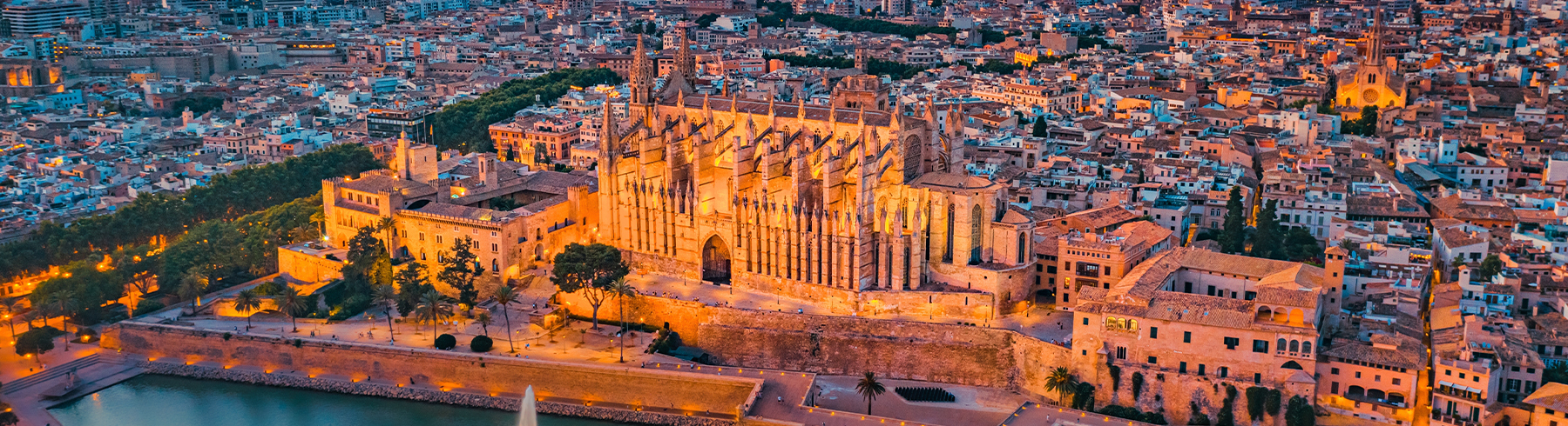Cathedral de la Sal at dusk